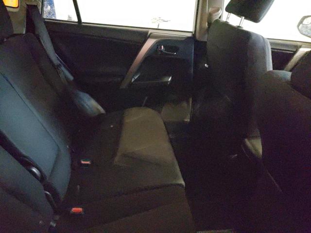Photo 11 from auction – 2017 TOYOTA RAV4 XLE with VIN JTMRFREV5HJ707714
