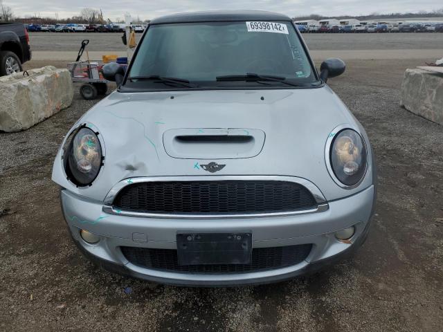 Фото 5 с аукциона – 2007 MINI COOPER S с VIN WMWMF73557TT84203