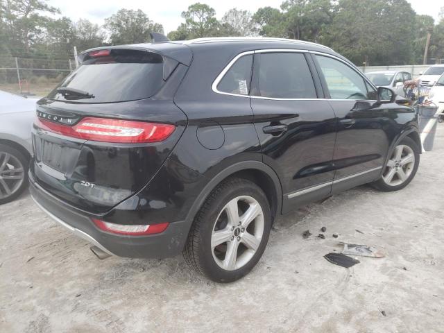 Photo 3 from auction – 2017 LINCOLN MKC PREMIE with VIN 5LMCJ1C92HUL11825