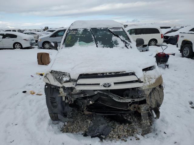 Photo 5 from auction – 2004 TOYOTA 4RUNNER SR with VIN JTEBU14R040028054