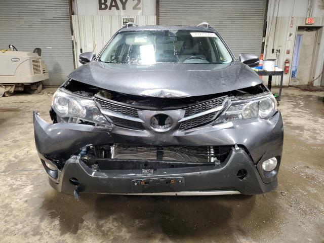 Photo 5 from auction – 2015 TOYOTA RAV4 LIMIT with VIN JTMDFREV5FD168193