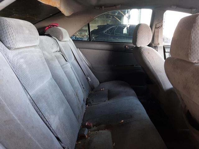 Photo 10 from auction – 2004 TOYOTA CAMRY LE with VIN 4T1BE32K74U831273