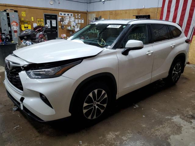 TOYOTA HIGHLANDER 2020 with VIN 5TDHZRBH9LS031328 - Photo from auction