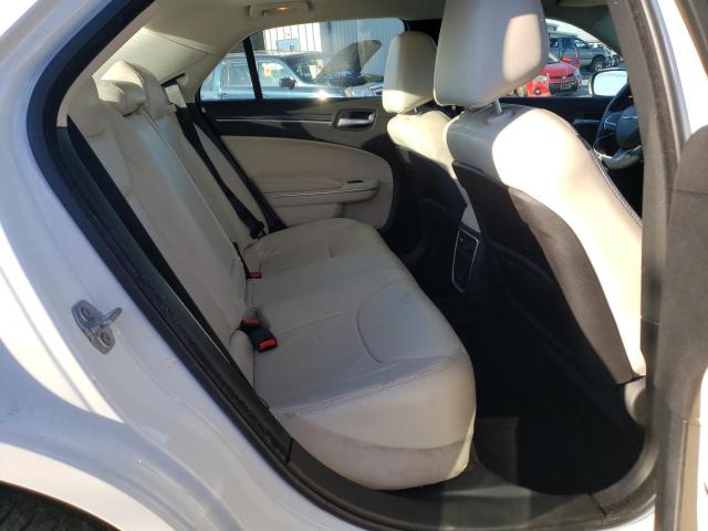Photo 10 from auction – 2016 CHRYSLER 300 LIMITE with VIN 2C3CCAAGXGH343933