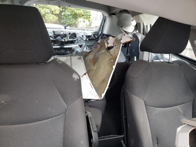 Photo 10 from auction – 2019 TOYOTA RAV4 LE with VIN 2T3H1RFV3KC008424