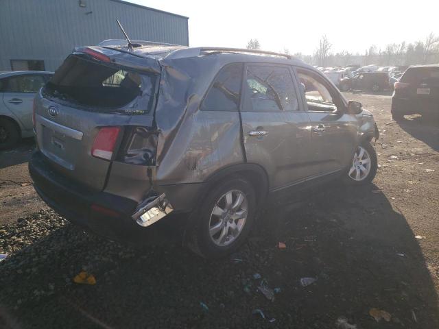 Photo 3 from auction – 2012 KIA SORENTO BA with VIN 5XYKT3A69CG296462