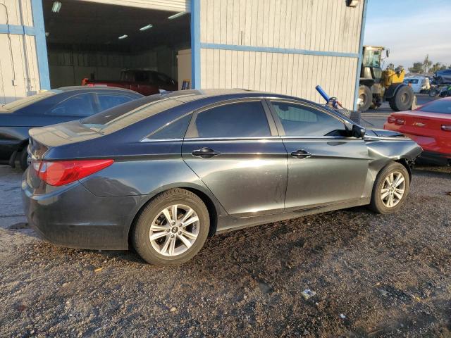 Photo 3 from auction – 2013 HYUNDAI SONATA GLS with VIN 5NPEB4AC9DH676231