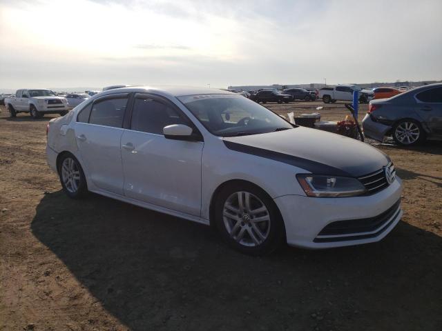 Photo 4 from auction – 2017 VOLKSWAGEN JETTA S with VIN 3VW2B7AJ6HM215519