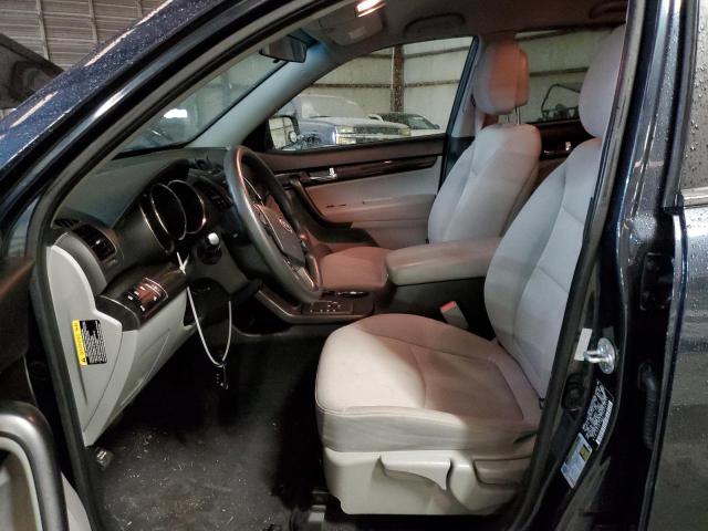 Photo 7 from auction – 2013 KIA SORENTO LX with VIN 5XYKTDA27DG360177