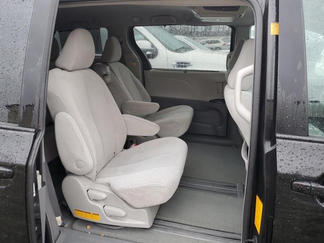 Photo 11 from auction – 2011 TOYOTA SIENNA LE with VIN 5TDKK3DC0BS163904