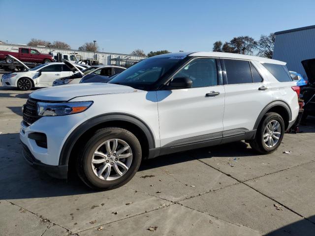 FORD EXPLORER 2021 with VIN 1FMSK8BH2MGA33692 - Photo from auction