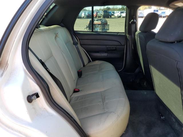 Photo 10 from auction – 2010 FORD CROWN VICT with VIN 2FABP7BV2AX110823