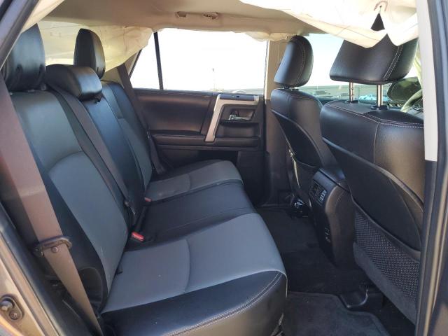 Photo 11 from auction – 2015 TOYOTA 4RUNNER SR with VIN JTEZU5JR2F5093052