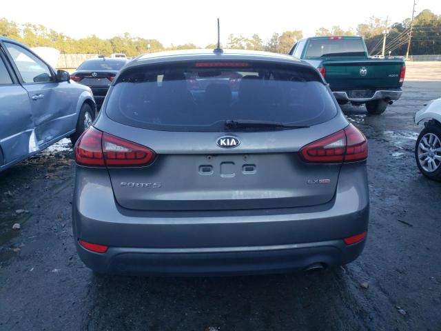 Photo 6 from auction – 2016 KIA FORTE EX with VIN KNAFX5A84G5592911