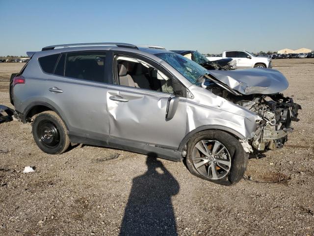 Photo 4 from auction – 2017 TOYOTA RAV4 XLE with VIN 2T3WFREV8HW351232