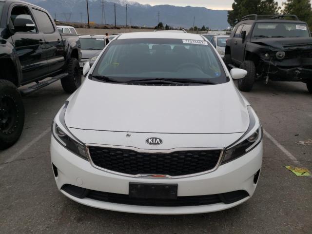 Photo 5 from auction – 2017 KIA FORTE LX with VIN 3KPFL4A79HE010372