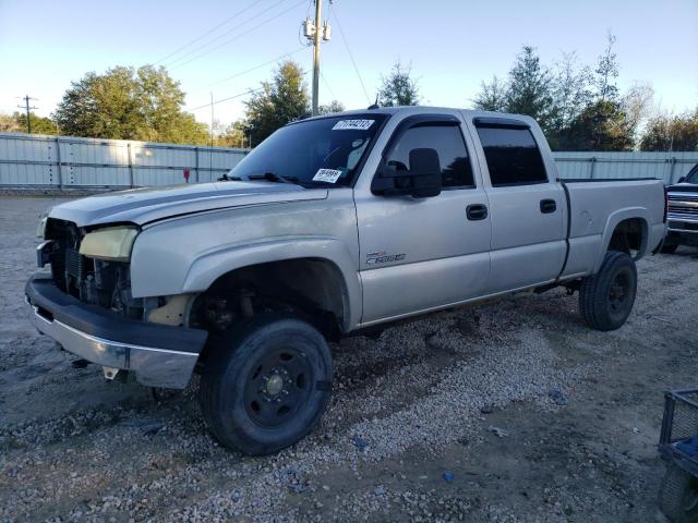 CHEVROLET SILVERADO 2004 with VIN 1GCHK232X4F181181 - Photo from auction