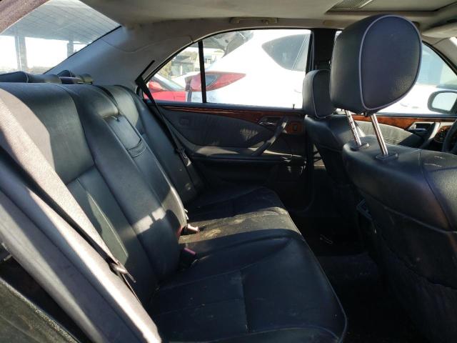 Photo 10 from auction – 2000 MERCEDES-BENZ E 320 with VIN WDBJF65J5YB040919