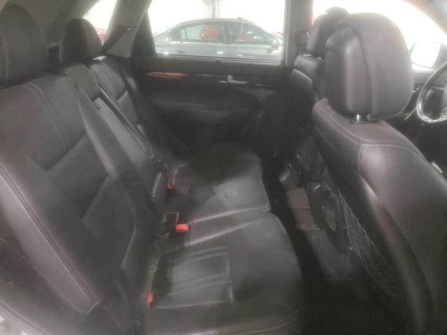 Photo 11 from auction – 2015 KIA SORENTO LX with VIN 5XYKTCA60FG634321