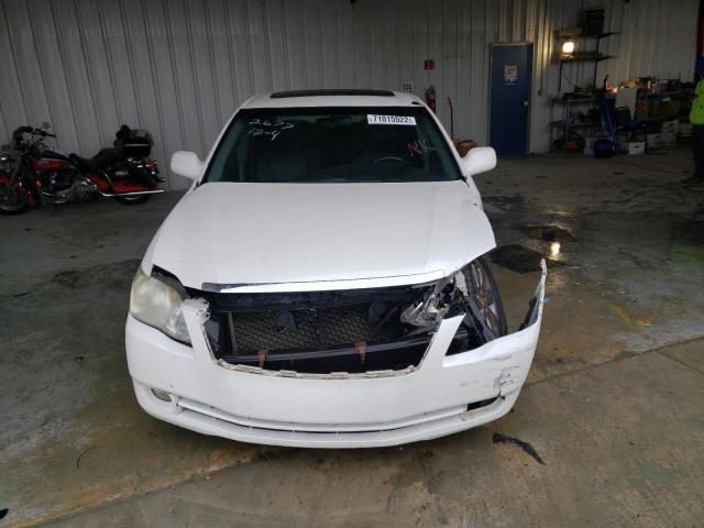 Photo 5 from auction – 2005 TOYOTA AVALON XL with VIN 4T1BK36B95U013483