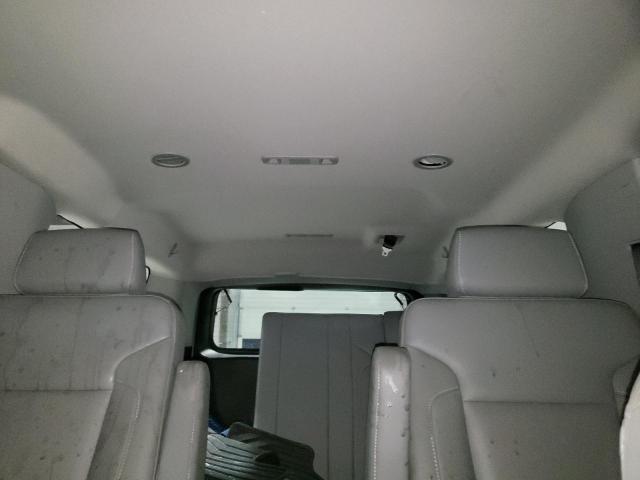 Photo 10 from auction – 2019 CHEVROLET SUBURBAN C with VIN 1GNSCHKC5KR367696