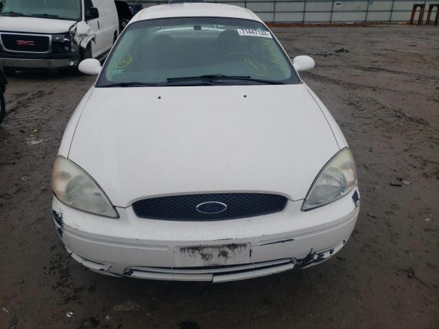 Photo 5 from auction – 2005 FORD TAURUS SE with VIN 1FAFP53215A172447