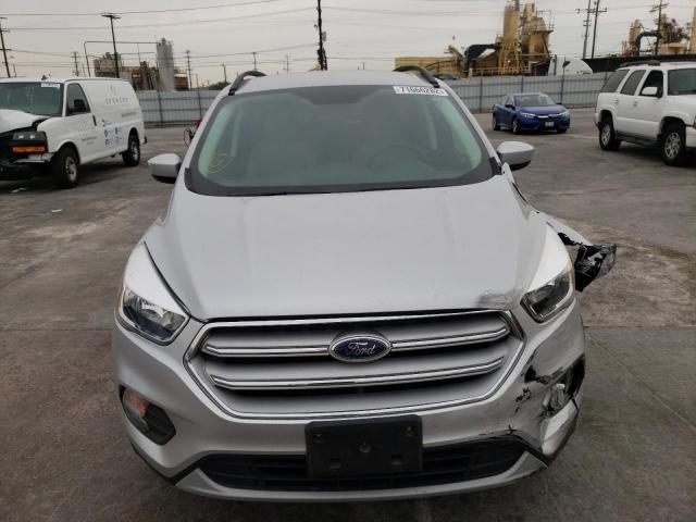 Photo 5 from auction – 2018 FORD ESCAPE SE with VIN 1FMCU0GD3JUC35928