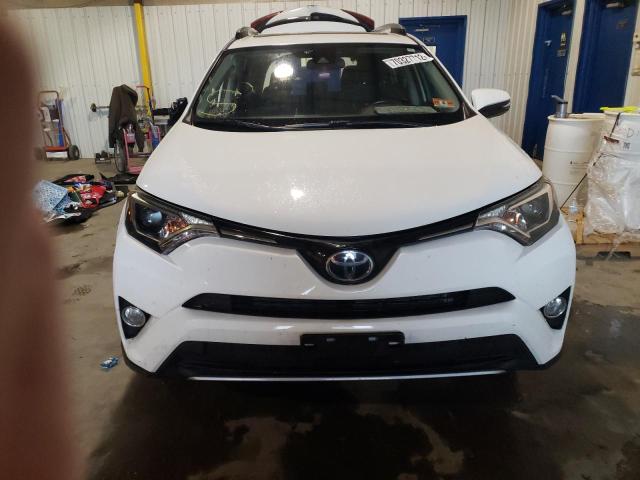 Photo 5 from auction – 2017 TOYOTA RAV4 XLE with VIN JTMRFREV5HJ707714