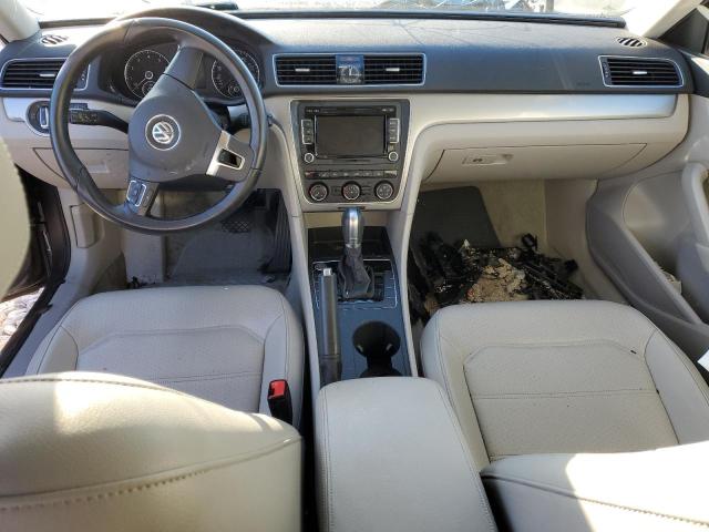Photo 8 from auction – 2015 VOLKSWAGEN PASSAT S with VIN 1VWAS7A38FC121928