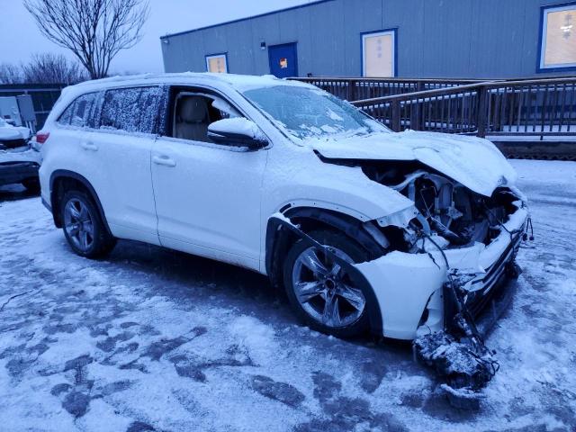 Photo 4 from auction – 2018 TOYOTA HIGHLANDER with VIN 5TDDZRFH1JS800068