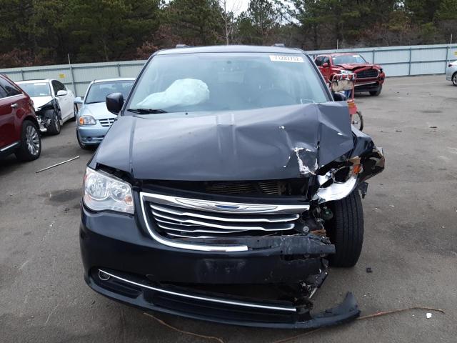 Photo 5 from auction – 2016 CHRYSLER TOWN & COU with VIN 2C4RC1BG3GR110751