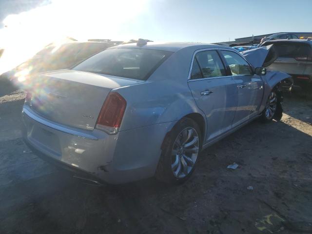 Photo 3 from auction – 2020 CHRYSLER 300 LIMITE with VIN 2C3CCAEG4LH131470