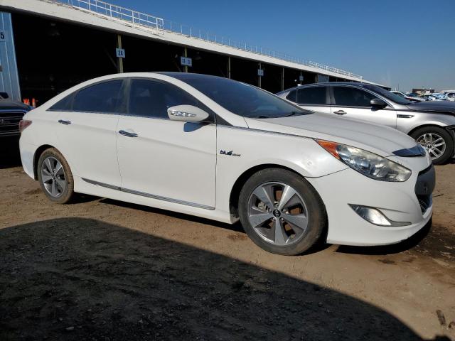 Photo 4 from auction – 2011 HYUNDAI SONATA HYB with VIN KMHEC4A44BA018547