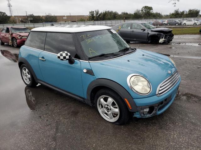 Photo 4 from auction – 2007 MINI COOPER with VIN WMWMF33597TT53576