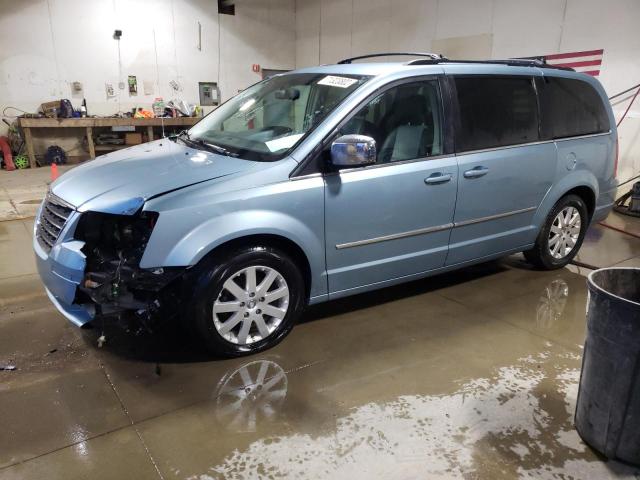 Photo 1 from auction – 2010 CHRYSLER TOWN & COU with VIN 2A4RR8D11AR479836