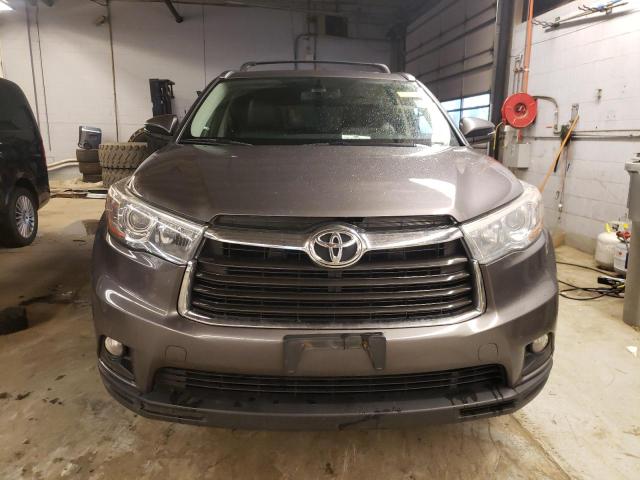 Photo 5 from auction – 2015 TOYOTA HIGHLANDER with VIN 5TDJKRFH1FS095433