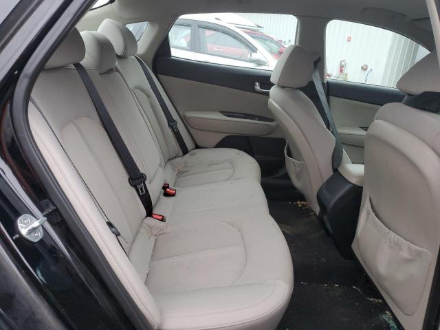 Photo 10 from auction – 2016 KIA OPTIMA LX with VIN 5XXGT4L31GG088617