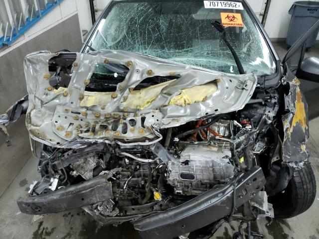 Photo 11 from auction – 2014 TOYOTA PRIUS C with VIN JTDKDTB37E1566972