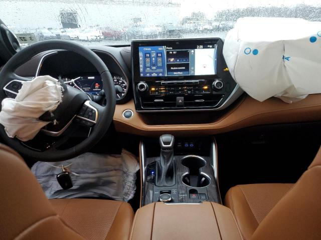 Photo 8 from auction – 2022 TOYOTA HIGHLANDER with VIN 5TDFZRBH0NS202011