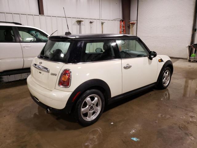 Photo 3 from auction – 2007 MINI COOPER with VIN WMWMF33587TT50300