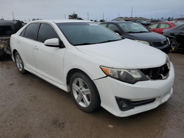 Photo 4 from auction – 2014 TOYOTA CAMRY L with VIN 4T1BF1FKXEU755349