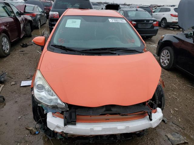 Photo 5 from auction – 2014 TOYOTA PRIUS C with VIN JTDKDTB30E1073134