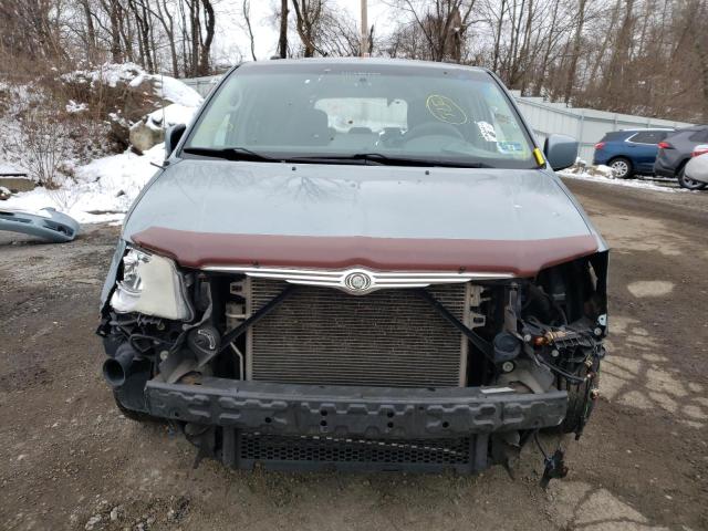 Photo 5 from auction – 2008 CHRYSLER TOWN & COU with VIN 2A8HR54P68R782148