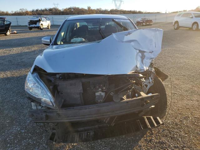 Photo 5 from auction – 2015 NISSAN SENTRA S with VIN 3N1AB7AP5FL659872