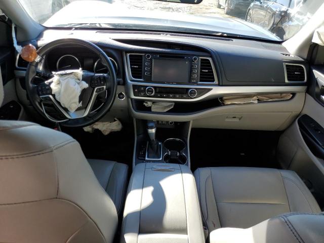 Foto 8 de la subasta – 2017 TOYOTA HIGHLANDER con VIN 5TDKZRFH2HS518426