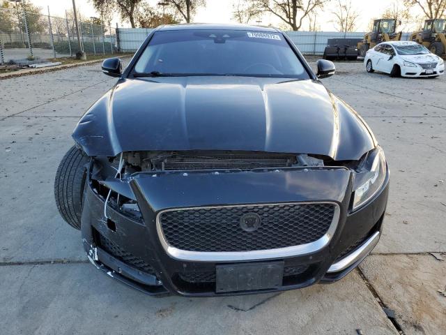 Photo 5 from auction – 2016 JAGUAR XF PREMIUM with VIN SAJBD4BV3GCY08768