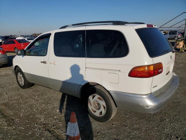 Photo 2 from auction – 2000 TOYOTA SIENNA with VIN 4T3ZF13C6YU199063