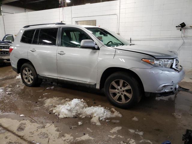 Photo 4 from auction – 2013 TOYOTA HIGHLANDER with VIN 5TDBK3EH1DS211049