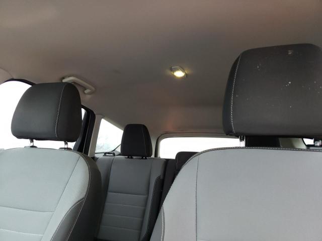 Photo 10 from auction – 2016 FORD ESCAPE SE with VIN 1FMCU0G73GUB66550