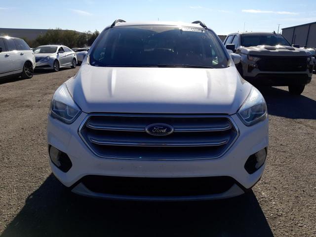 Foto 5 de la subasta – 2018 FORD ESCAPE SEL con VIN 1FMCU0HD2JUC60351